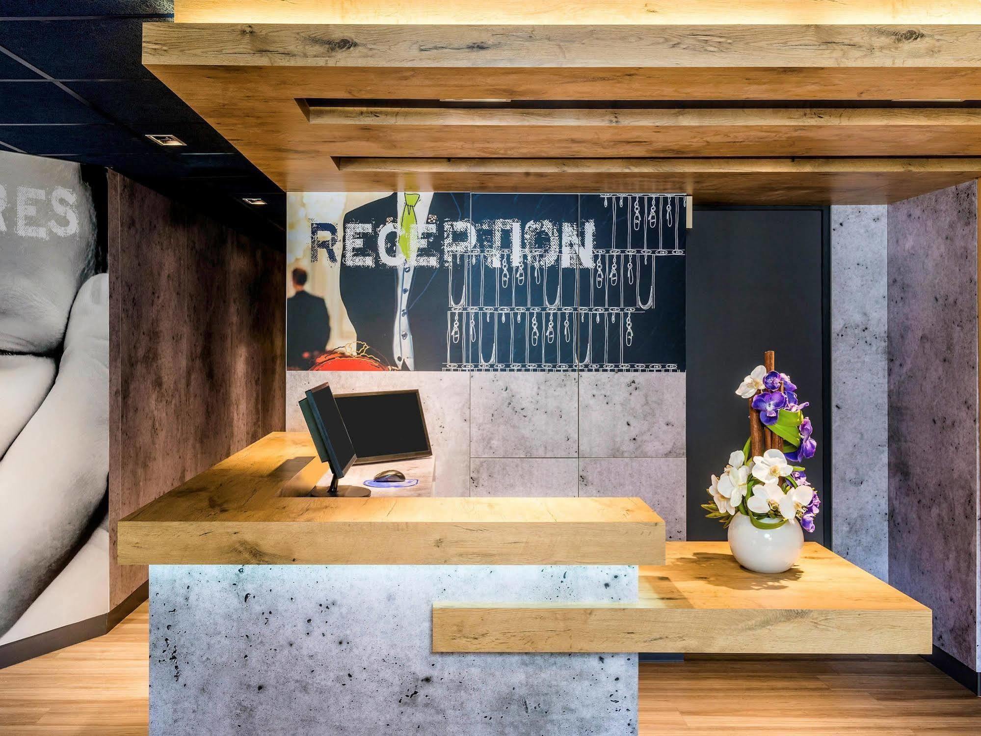 Ibis Budget Argenteuil Bords De Seine Екстер'єр фото